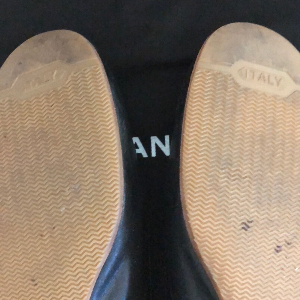 CHANEL classic ballerina flat w iconic metal logo - Picture 6 of 11